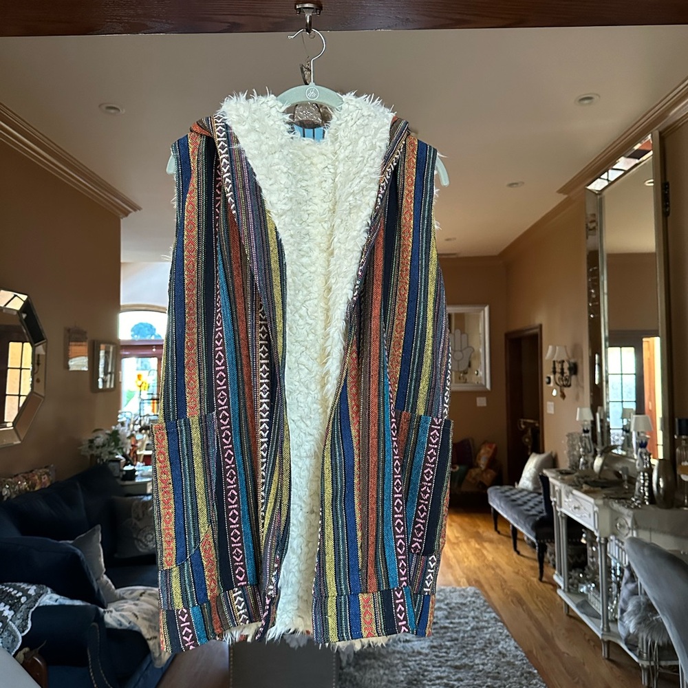 Mink pink Sherpa lined ethnic hooded vest pockets Nepal boho XS/S oversized $78